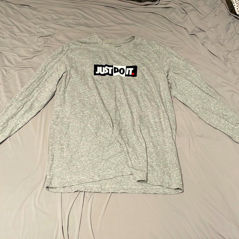 Mens Nike long sleeve t shirt
